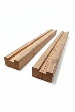 Load image into Gallery viewer, 2x4 Grooved Dunnage Lumber – Hemlock | Ontario
